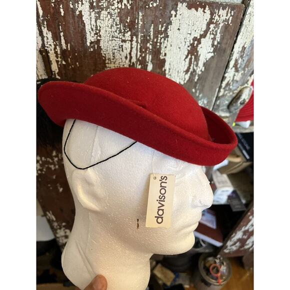 Vintage - Importina 100 % Wool Hat Feather Red Black Nos‎ New Tags Rare Gypsy main image 9